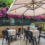 Bed & Breakfast La Pajassa 4*