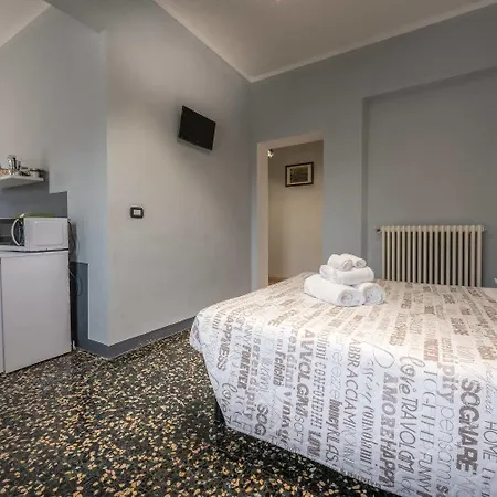 La Pajassa Couette-café Alba (Piedmont)
