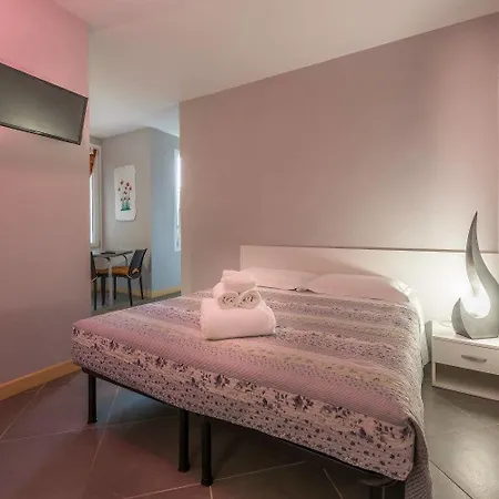 La Pajassa 4* Alba (Piedmont)