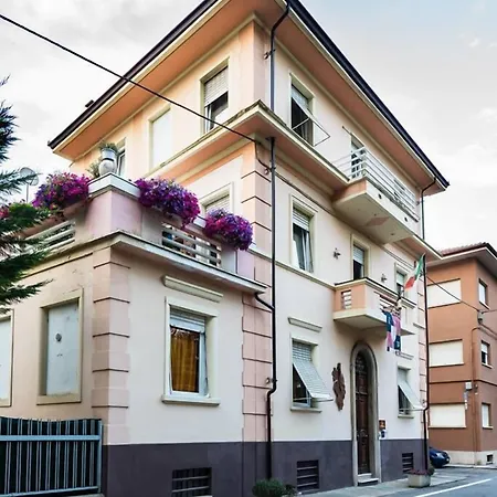 La Pajassa 4*