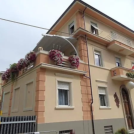 La Pajassa Alba (Piedmont)
