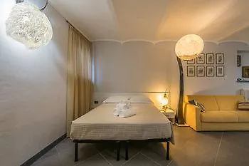 Bed & Breakfast La Pajassa 4*