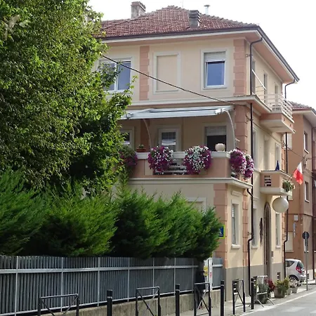 La Pajassa Bed & Breakfast 3*