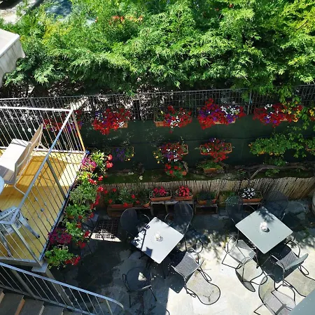 La Pajassa Bed & Breakfast